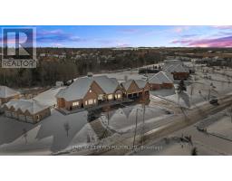 Living room - 5121 Tom Thomson Court, Pickering, ON L1Y0A1 Photo 4