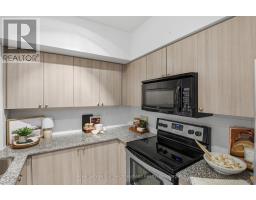 Primary Bedroom - 301 1235 Bayly Street, Pickering, ON L1W1L7 Photo 4