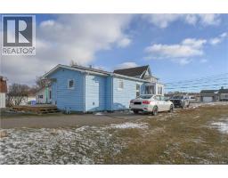 223 Boul St Pierre E Boulevard, Caraquet, NB E1W1B1 Photo 5