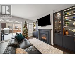 Primary Bedroom - 82 Gower Drive, Aurora, ON L4G0W1 Photo 4