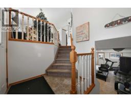 Bedroom - 31 Lawford Avenue, Red Deer, AB T4R3B4 Photo 2