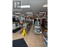 11 8633 Western Road, Vaughan, ON L4L9R6 Photo 2