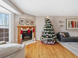 Dining room - 10 Z Rue De Miramas, Gatineau, QC J8T8H6 Photo 2