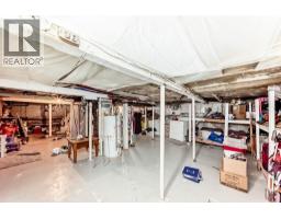 Primary Bedroom - 476 3 Street, Drumheller, AB T0J0Y6 Photo 2