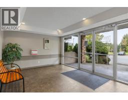 Bedroom - 105 6715 Dover Rd, Nanaimo, BC V9V1L8 Photo 4