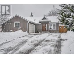 Dining room - 11 Summit Crescent, East Gwillimbury, ON L9N1C1 Photo 2