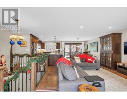 Bedroom 3 - 11 Summit Crescent, East Gwillimbury, ON L9N1C1 Photo 5