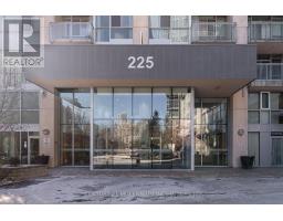 Living room - 2505 225 Webb Drive, Mississauga, ON L5B4P2 Photo 2