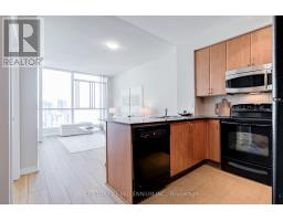 Den - 2505 225 Webb Drive, Mississauga, ON L5B4P2 Photo 5