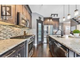 Bedroom - 112 Kingsbridge Way, Airdrie, AB T4A0M6 Photo 4