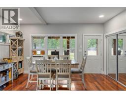 Living room - 3805 Kriscott Rd, Whiskey Creek, BC V9K1V5 Photo 5