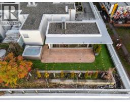 801 221 Union Street, Image 3