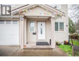 Bathroom - 6164 Grieve Rd, Duncan, BC V9L2H1 Photo 3
