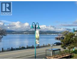 226 5160 Davis Bay Road, Sechelt, BC V7Z0H3 Photo 2