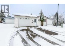 Bedroom - 2152 Danielle Drive, Red Deer, AB T4R2Z8 Photo 3