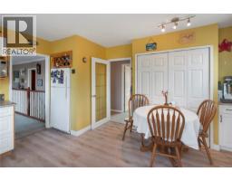 Dining room - 904 Alder St S, Campbell River, BC V9W1Z5 Photo 5