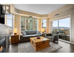 Kitchen - 1128 Sunset Drive Unit 803, Kelowna, BC V1Y9R7 Photo 5