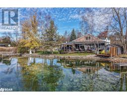 Bedroom - 8222 County Rd 169 Road, Severn, ON L0K2B0 Photo 5