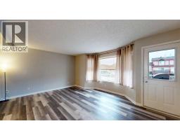 2pc Bathroom - 10 200 Arabian Drive, Fort Mcmurray, AB T9H5S2 Photo 4
