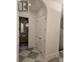 Living room - 38 Ridgevale Drive, Toronto, ON M6A1K8 Photo 5