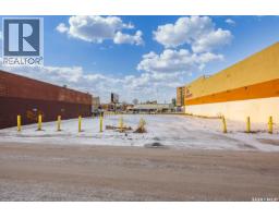 2151 Broad Street, Regina, SK S4P1Y6 Photo 3