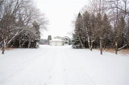 109040 72 N Road, Forrest, MB R0K0W0 Photo 2