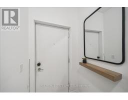 Kitchen - 203 56 Coles Avenue, Vaughan, ON L4L0J1 Photo 4