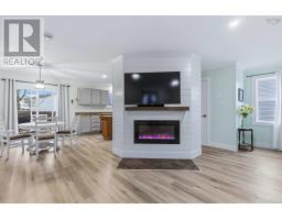 Eat in kitchen - 10 Thorncrest Court, Eastern Passage, NS B3G1N4 Photo 2