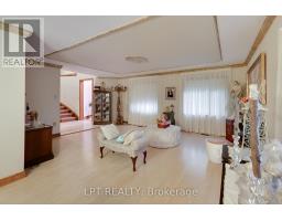 Kitchen - 6 Fenton Way, Brampton, ON L6P0P5 Photo 3