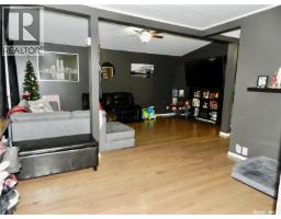 4pc Bathroom - 936 Vaughan Street, Moose Jaw, SK S6H5N8 Photo 5