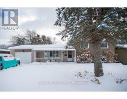Bathroom - 104 Hillside Avenue, Norfolk, ON N4B1Y7 Photo 2