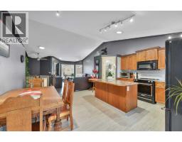 Primary Bedroom - 114 Old Boomer Road, Sylvan Lake, AB T4S2J1 Photo 4