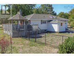 Dining room - 66 Forsythe Road, White Rock, NS B4P2R2 Photo 2