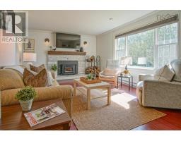 Primary Bedroom - 66 Forsythe Road, White Rock, NS B4P2R2 Photo 5