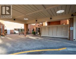 Kitchen - 1414 King Street E Unit 702, Kitchener, ON N2G4T8 Photo 5