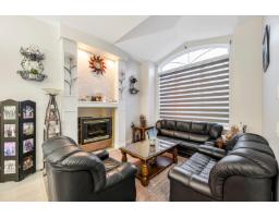 8733 162 A Street, Surrey, BC V4N1B7 Photo 3