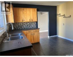 Bedroom - 165 Pasqua Street N, Regina, SK S4R4N3 Photo 5