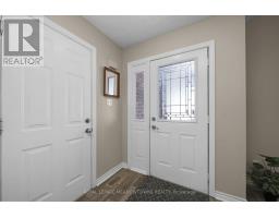 Dining room - 48 Dickinson Court, Centre Wellington, ON N0B1S0 Photo 4