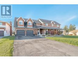 Kitchen - 2040 Lea Road, Innisfil, ON L9S1T3 Photo 2