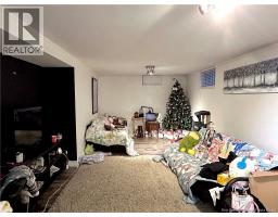 Kitchen - 740 King George Hwy, Miramichi, NB E1V1P8 Photo 5