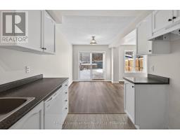 Dining room - 836 Coral Springs Lane, Midland, ON L4R0A1 Photo 3