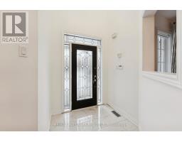 Living room - 94 Olde Town Road, Brampton, ON L6X4X9 Photo 4