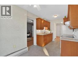 Laundry room - 19 Woodlawn Road E Unit 706, Guelph, ON N1H7B1 Photo 5