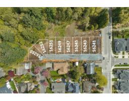 16255 10 Avenue, Surrey, BC V4A1A9 Photo 2