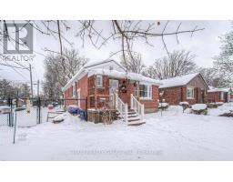 Kitchen - 60 Dudhope Avenue, Cambridge, ON N1R4T5 Photo 4