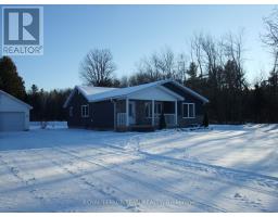 Primary Bedroom - 1157 Hwy 132 Highway, Admaston Bromley, ON K7V3Z5 Photo 4