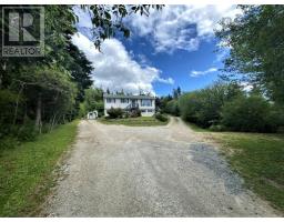 69 Old Post Road, Image 2