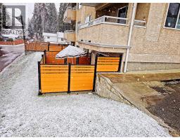 Living room - 573 10th Avenue Unit 2, Castlegar, BC V1N1K6 Photo 5