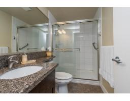 204 15777 Marine Drive, Surrey, BC V4B1E5 Photo 3
