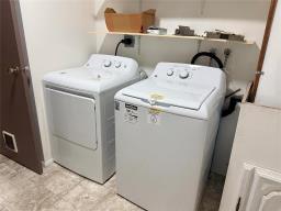 Kitchen - 210 3040 Pembina Highway, Winnipeg, MB R3T4N1 Photo 3